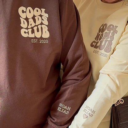 “Cool Moms Club” – Sweat-shirt personnalisé brodé avec les prénoms des enfants et la date