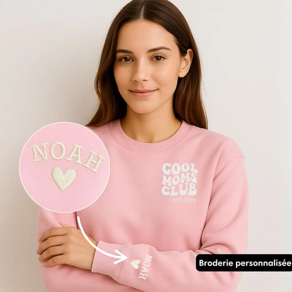 “Cool Moms Club” – Sweat-shirt personnalisé brodé avec les prénoms des enfants et la date
